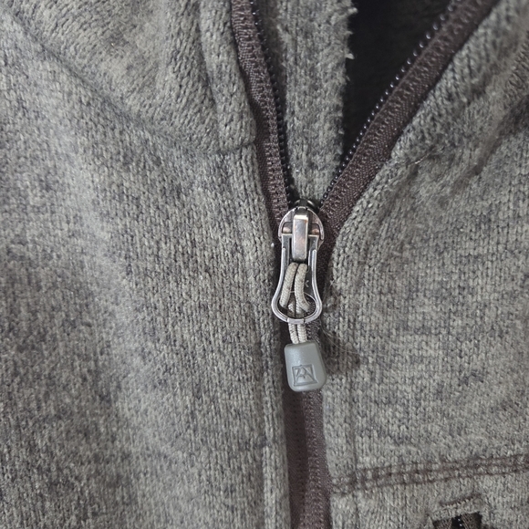 Avalanche Green Zip Up Sweater for Outdoor Comfort Size L - Picture 4 of 6